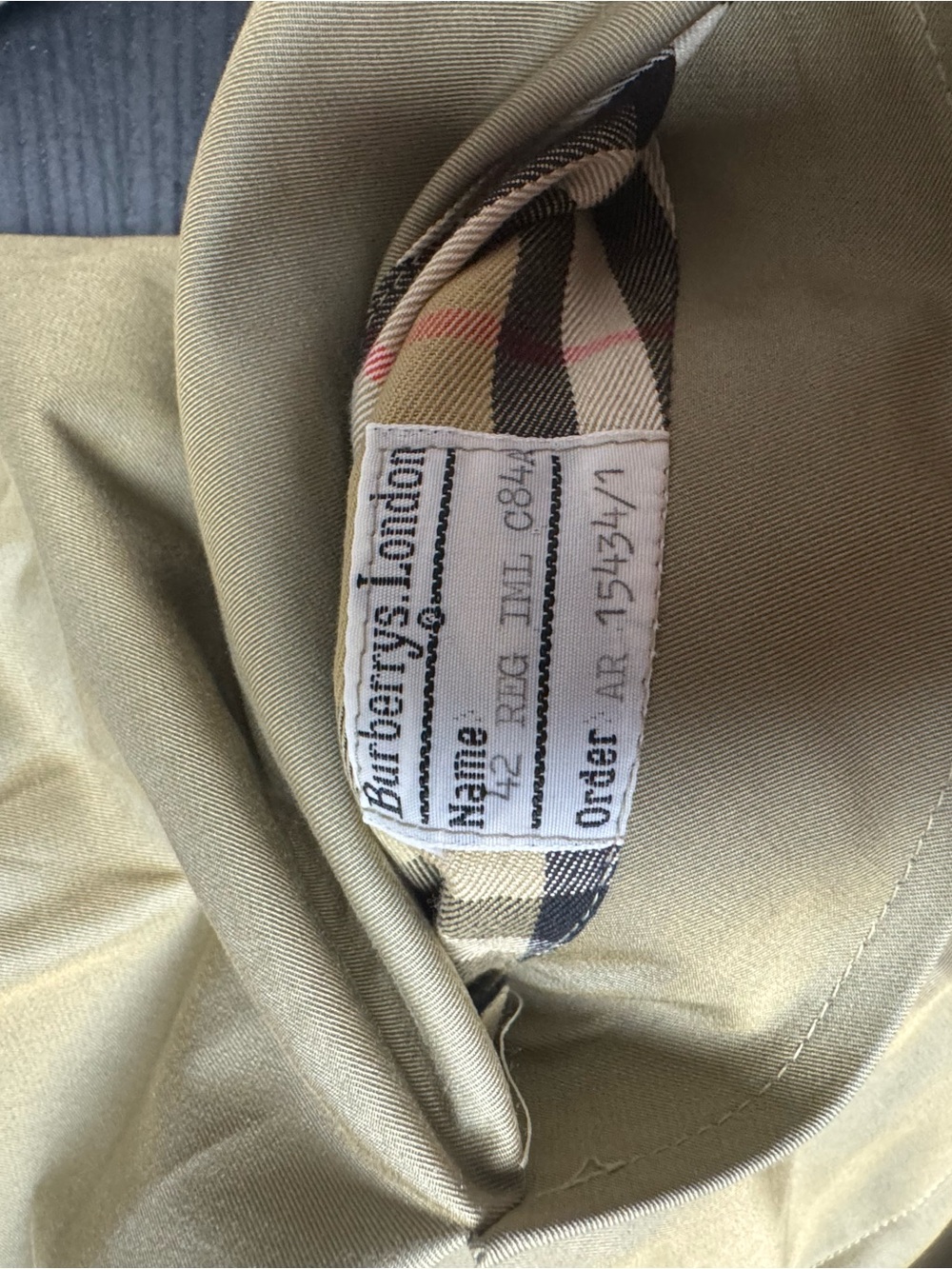 Vintage Burberrys Olive Green Military Field Jacket with removable Red Lining - Picture 6 of 9